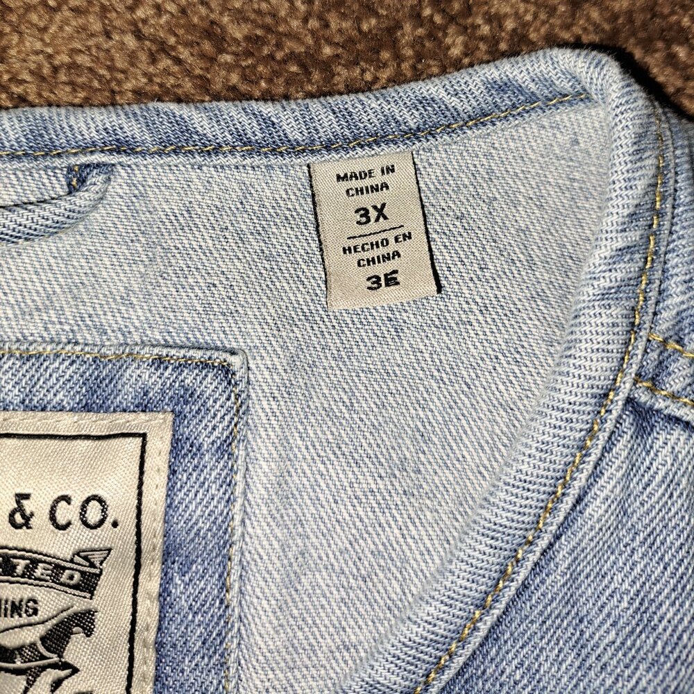 Levi Strauss &CO. Light-Wash Collarless,  Denim Trucker Jacket - Picture 3 of 14